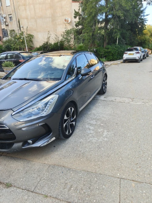 DS DS5 2018 DS5
