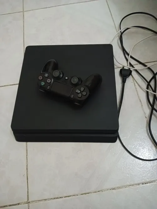 Console jeux vidéo