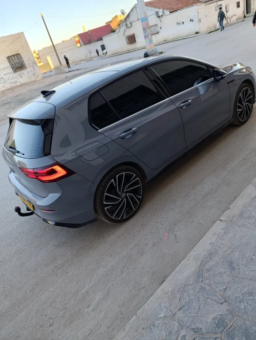 Volkswagen Golf 8 2025 Pro R-line