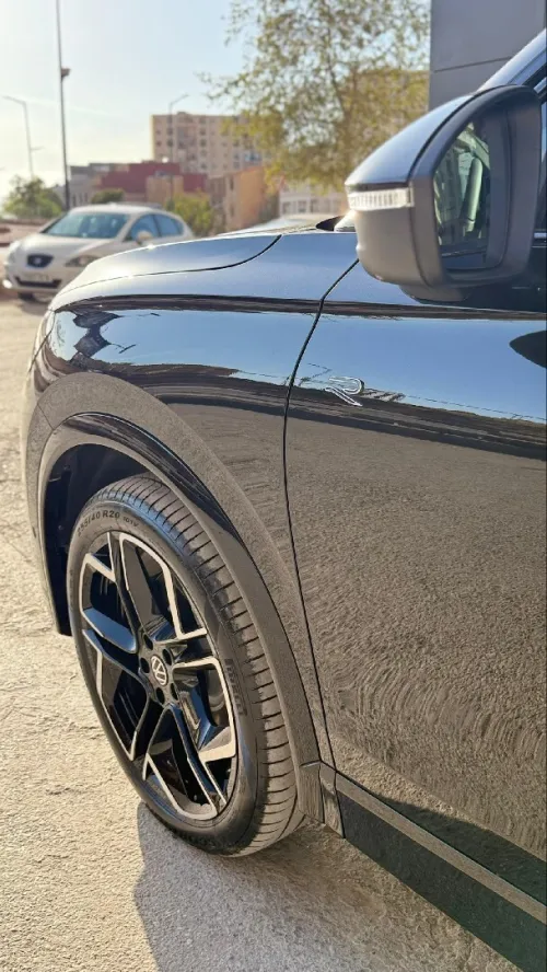 Volkswagen Tiguan 2025 R line