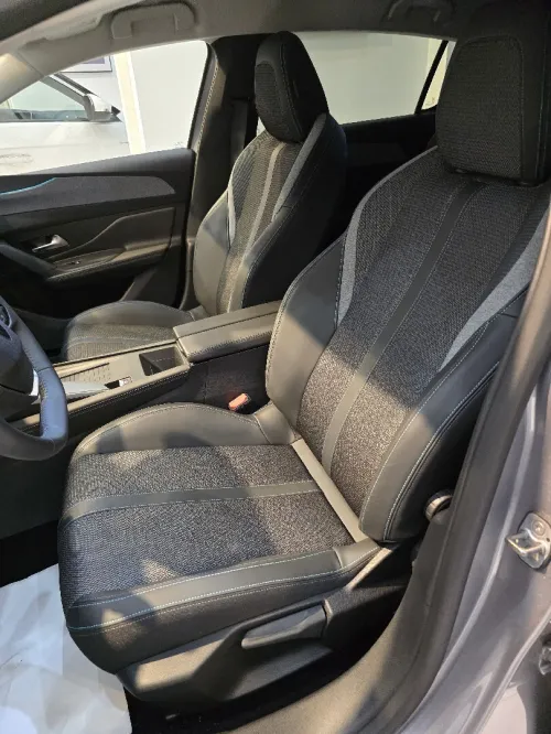 Peugeot 308 2025 Allure Pack