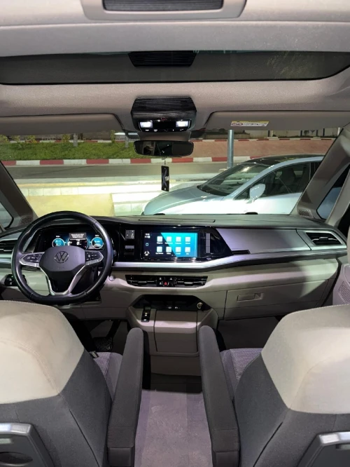 Volkswagen Multivan 2023 Full option