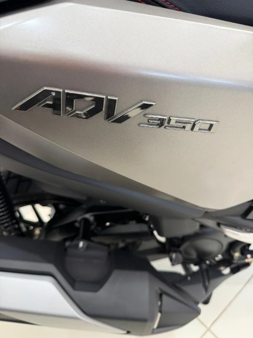 Honda Adv 350 2025
