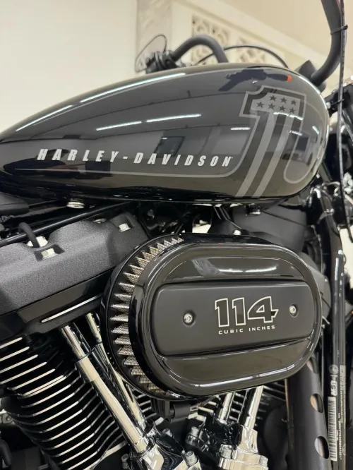 Harley Davidson Street Bob 2024