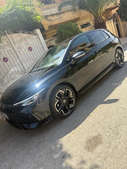 Volkswagen Golf 8 2025 R-Line
