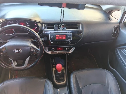 Kia Rio 5 portes 2015 