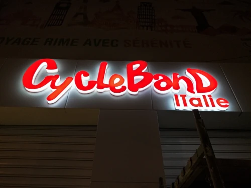 le spécialiste de l'enseigne lumineuse 