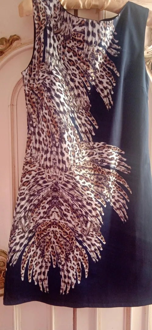 ROBE