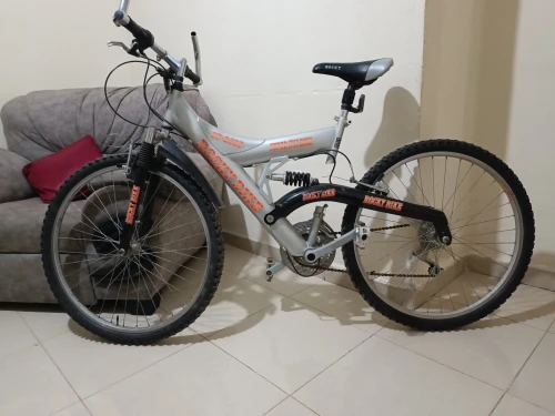 Vélo ROCKY BIKE GT 8000
