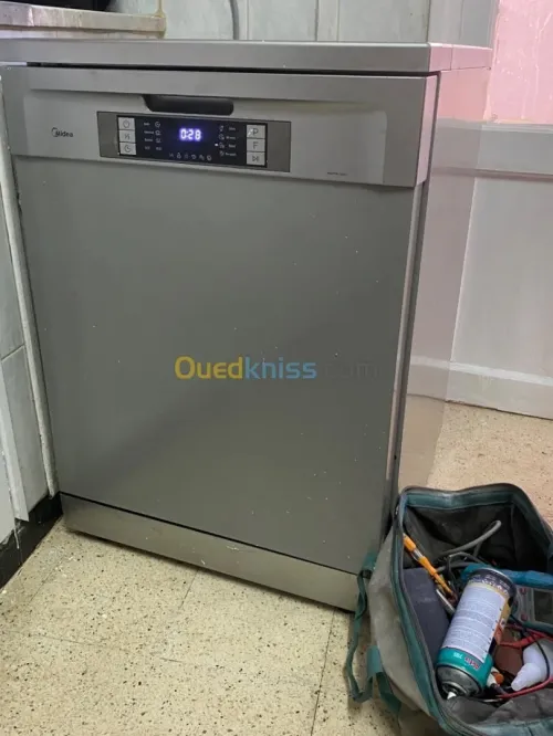 Réparation lave vaiselle machine à laver-frigidaire-climatisation-four-micro-onde_
