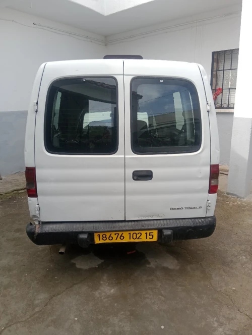 Opel Combo-D 2002 Blanche