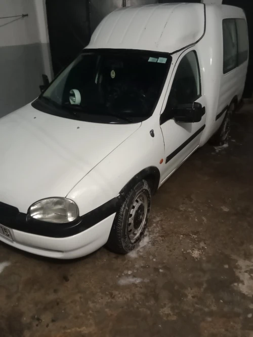 Opel Combo-D 2002 Blanche