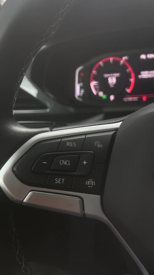 Volkswagen Taos 2022 SEL