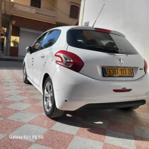 Peugeot 208 2013 Active