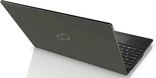 Fujitsu Lifebook E5512 | i7 12e Gen | SSD NVMe | 16GB RAM | Prix Imbattable ! 