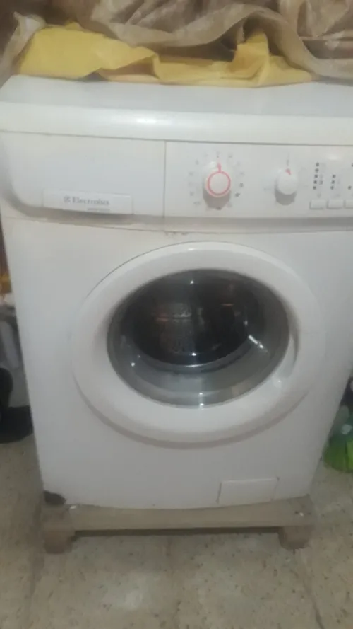 MACHINE  A LAVEE