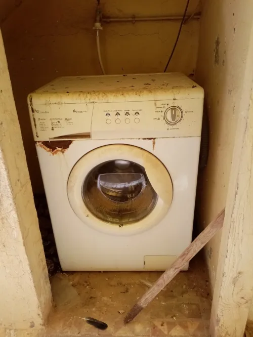 Réfrigérateur, TV, congélateur