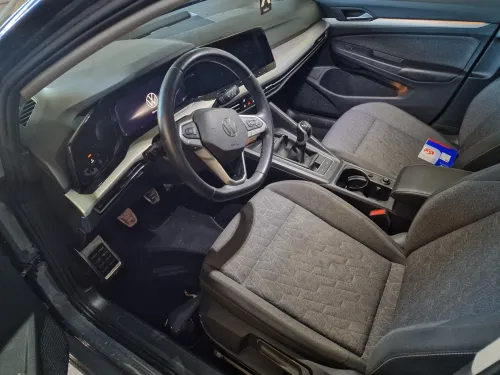 Volkswagen Golf 8 2023 Move