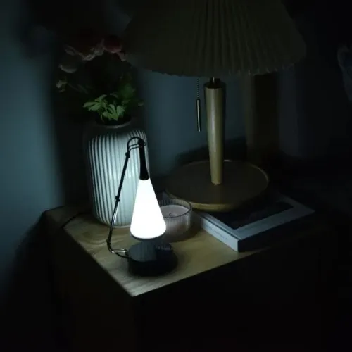Lampe LED Touche + Haut Parleur USB