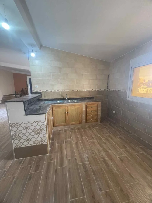 Location Appartement Niveau de villa F3 Alger Draria