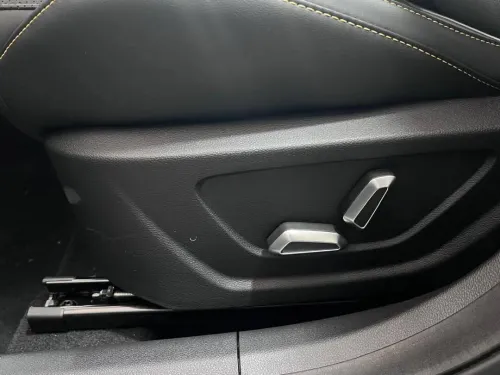 Geely Coolray 2025 