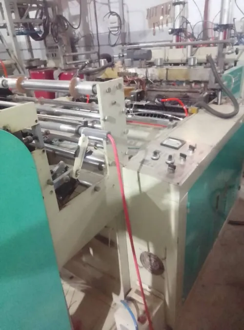 Machines fabrication sacs plastiques 