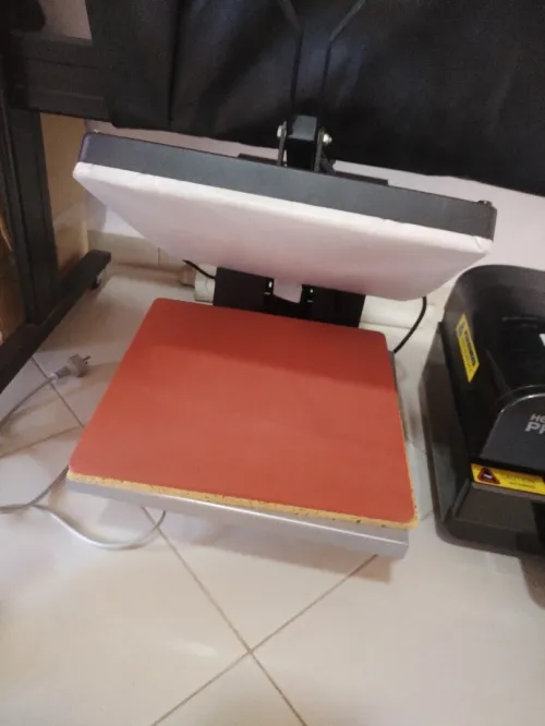 Plotter de découpe foison 120cm , four sublimation 3D, presse à chaud 38cm