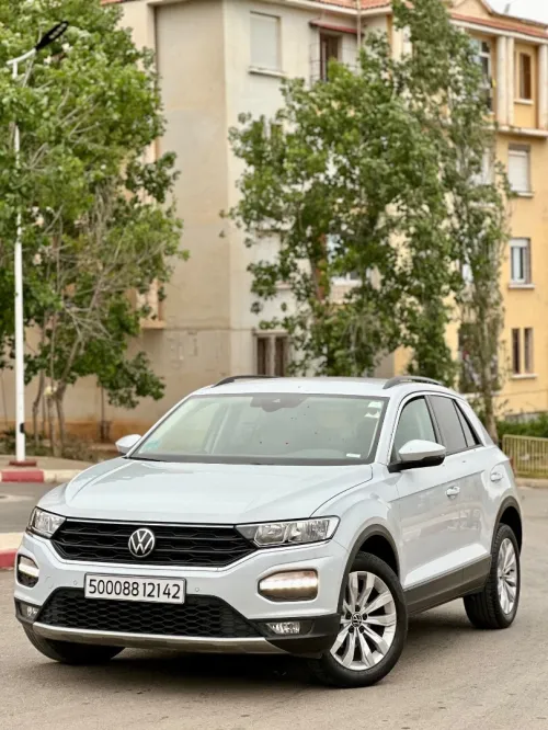 Volkswagen T-Roc 2021 Life Plus