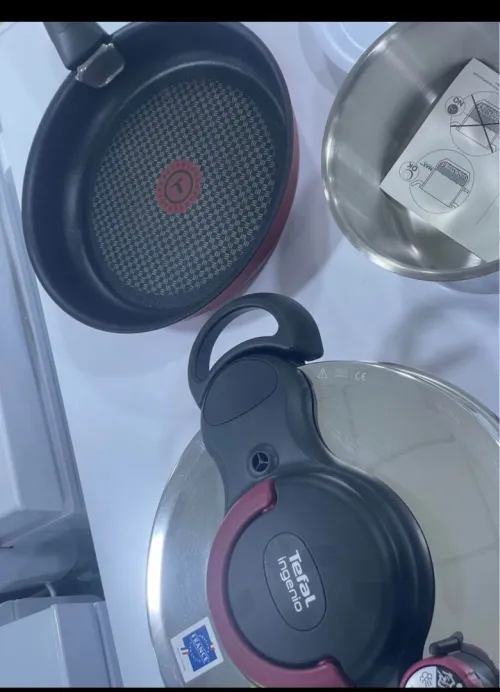 Cocotte minute rouge 4 pièces 4L