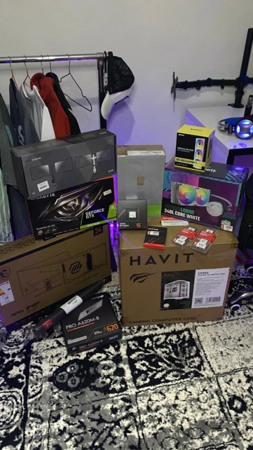 Setup Gaming Complet DDR5 (Utilisé < 4 mois) État Neuf
