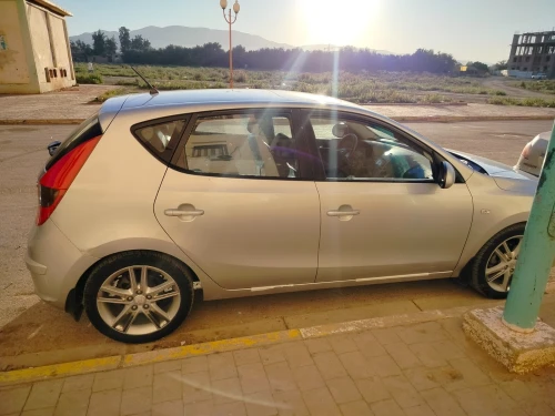 Hyundai i30 2016 Toute options