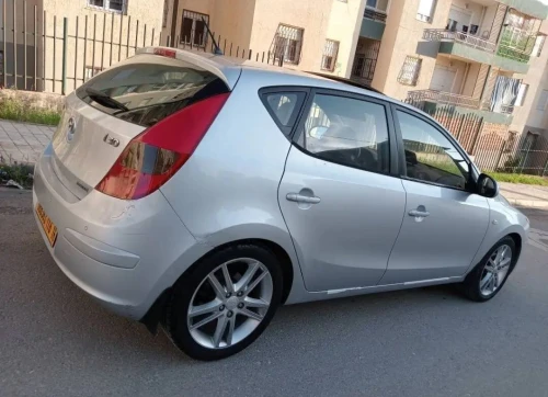 Hyundai i30 2016 Toute options