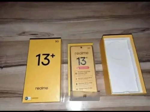 Realme Realme 13 plus