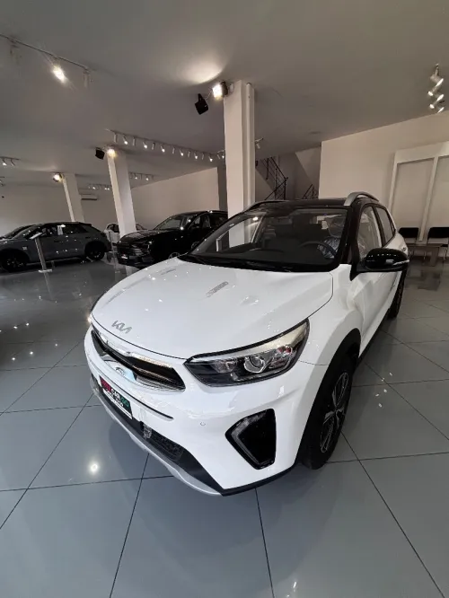 Kia KX1 2026 BLANCHE AVEC TOIT NOIR