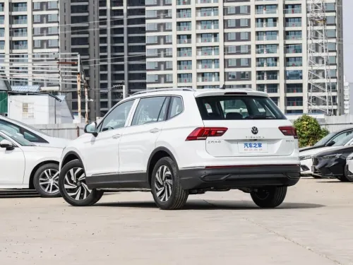Volkswagen T-Roc 2025 R- Line Edition 