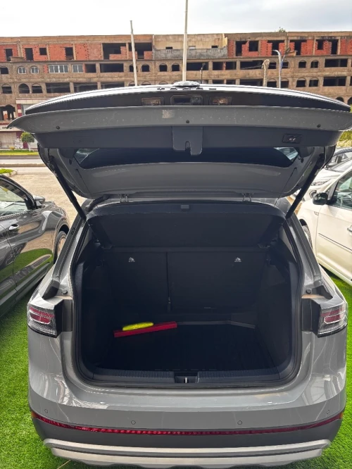 Volkswagen Tahru 2025 XR SAIC VW