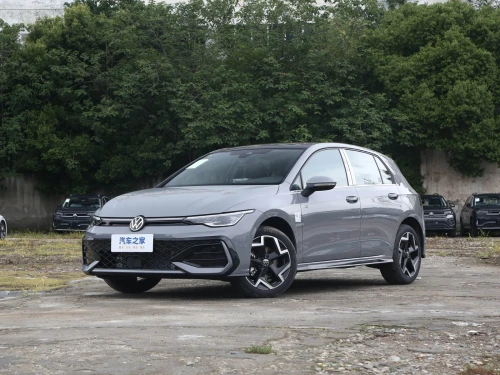 Volkswagen Golf 8 2026 R-Line