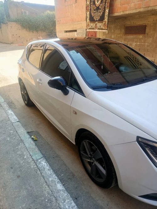 Seat Ibiza 2015 Black Line