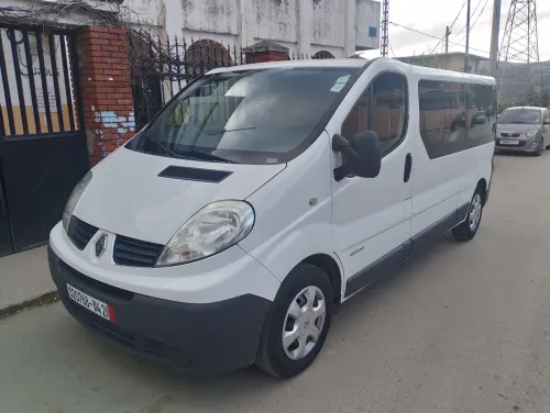 Renault trafic 9 places 2014