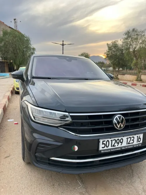 Volkswagen New Tiguan 2023 mouve