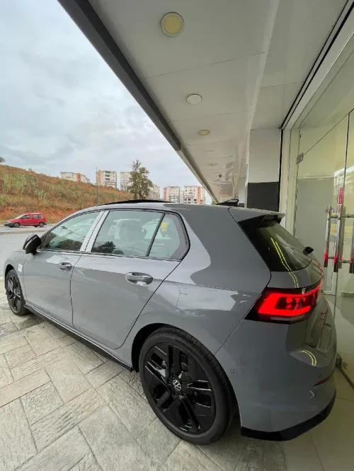Volkswagen Golf 8 2025 .5