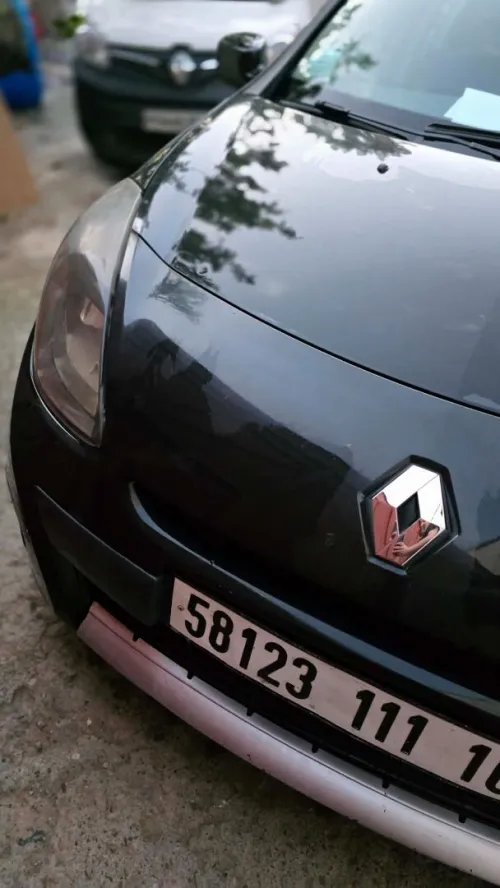 Renault Clio 3 2011 Exception