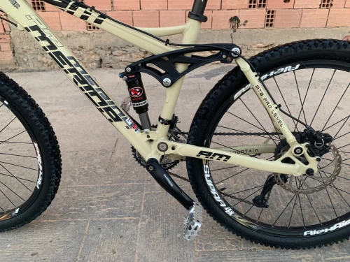 Vilo (Merida One-Forty AM 500)