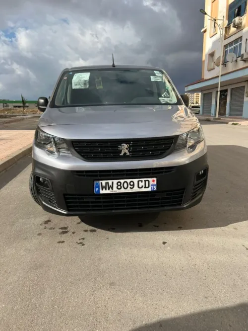 Peugeot Partner 2020 K9