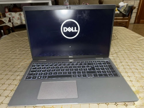 Dell latitude 5520