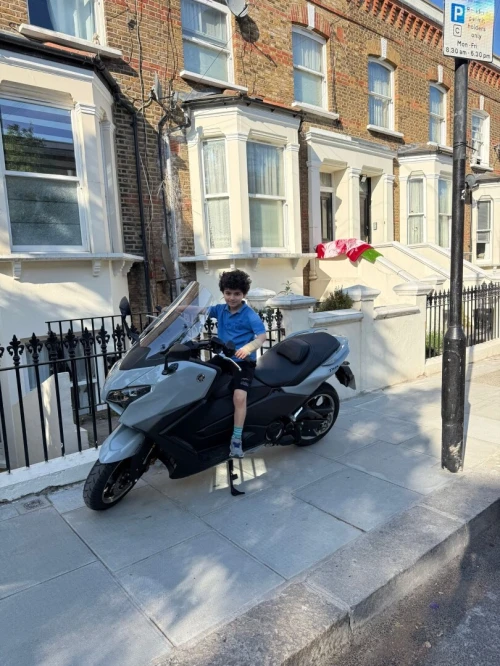 YAMAHA TMAX 560 2026