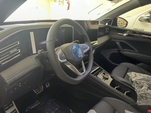 Volkswagen New Tiguan 2025 R-Line