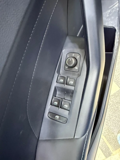 Volkswagen Tharu 2025 Xr