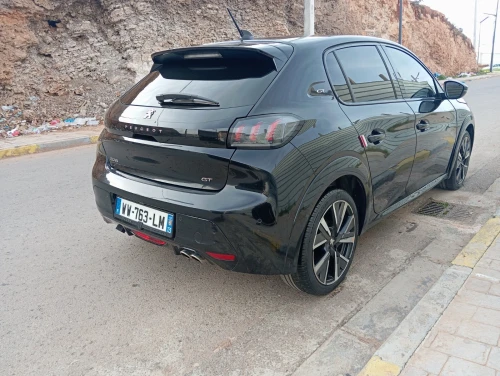 Peugeot 208 2022 GT
