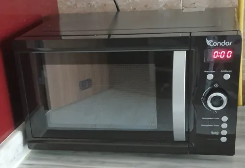 Micro ondes neuf 
